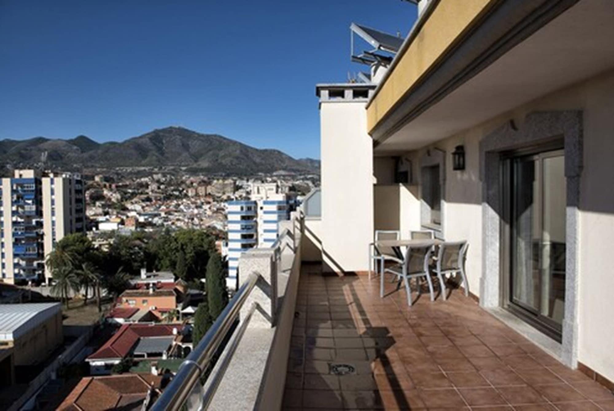 Apartamentos Mediterraneo Real Фуэнхирола Экстерьер фото