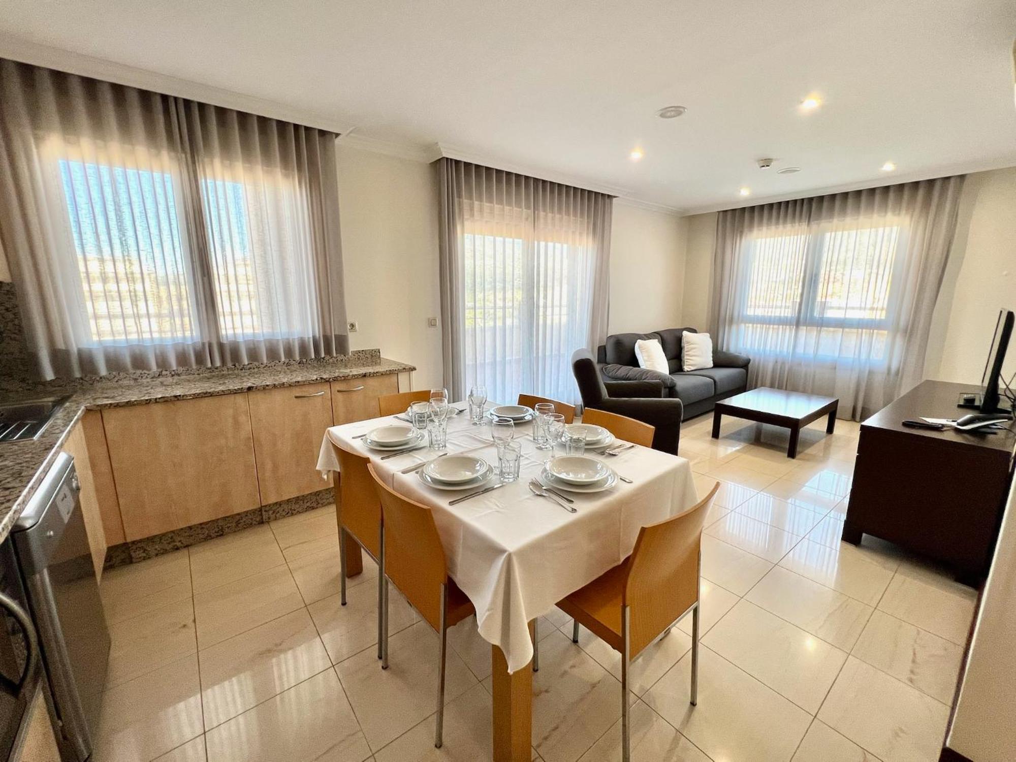 Apartamentos Mediterraneo Real Фуэнхирола Экстерьер фото