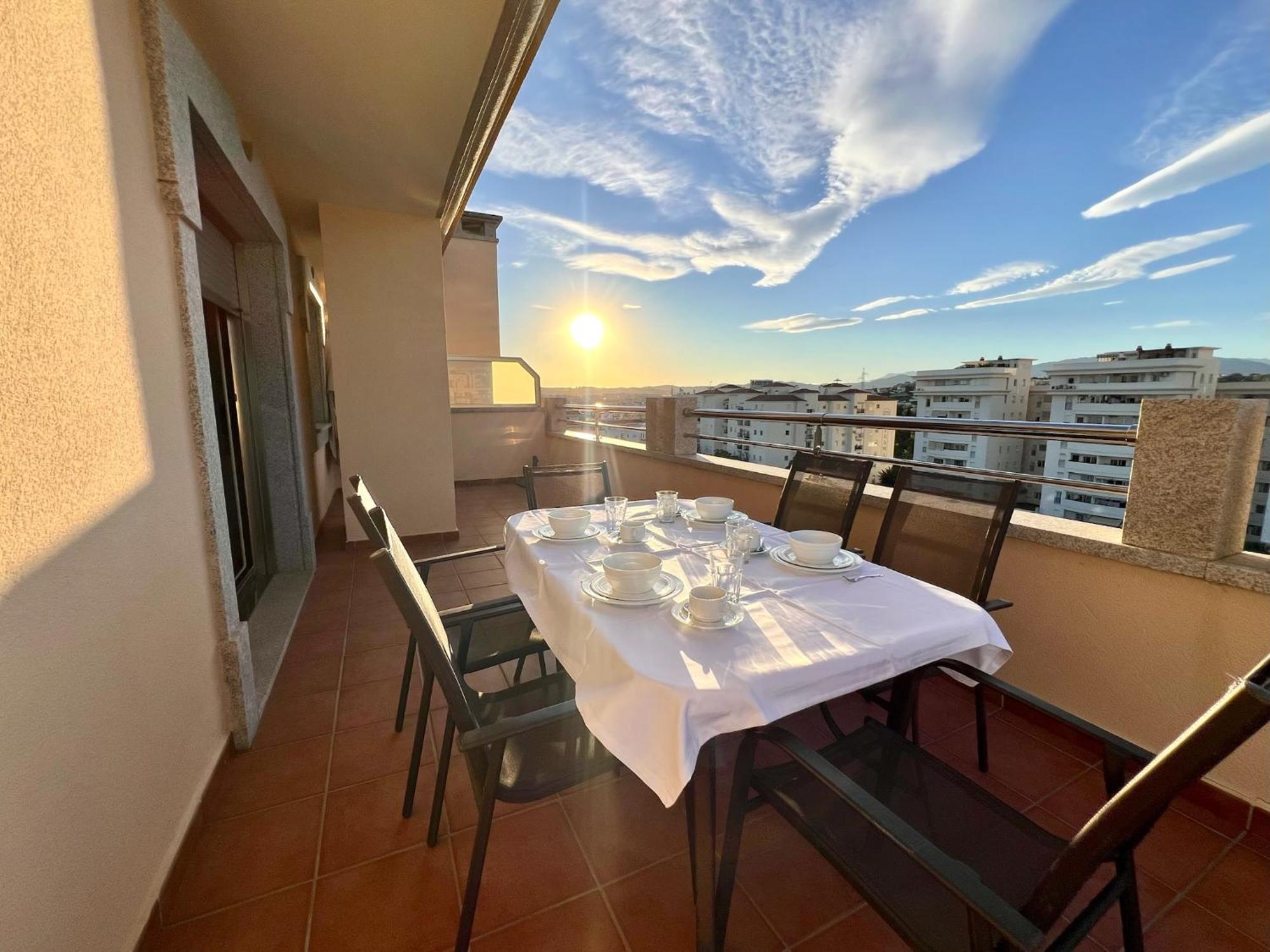 Apartamentos Mediterraneo Real Фуэнхирола Экстерьер фото